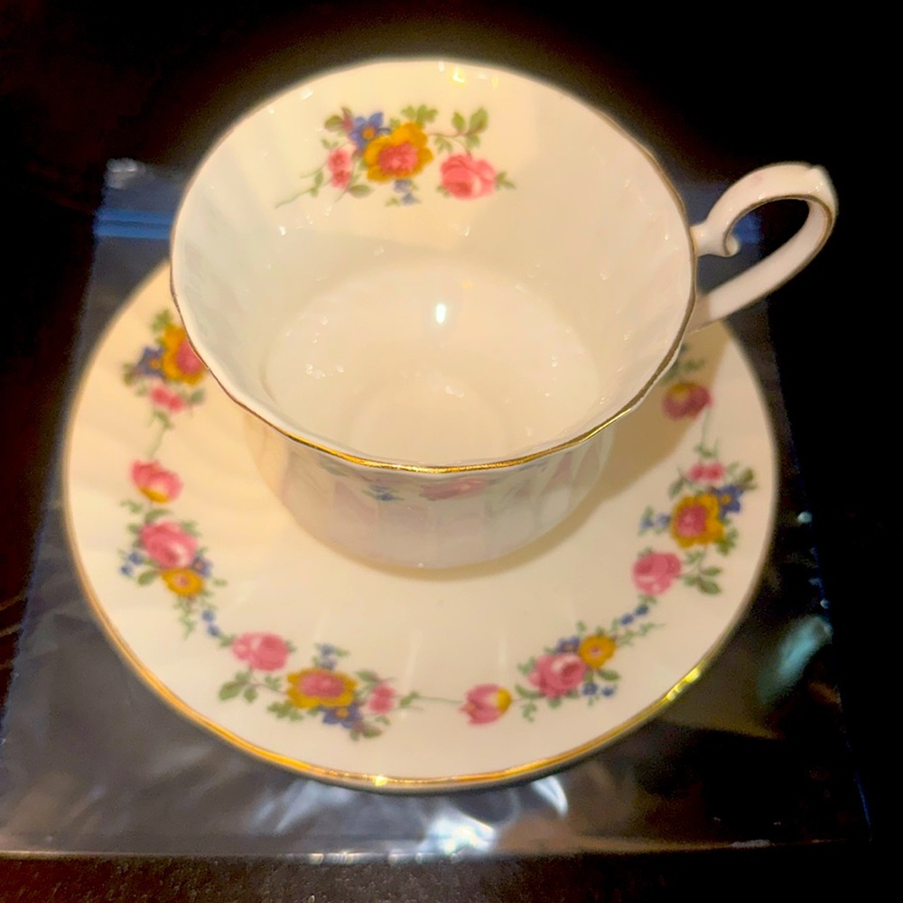 Royal Sutherland Fine Bone China Cup and Saucer with Pink Roses. Clean.